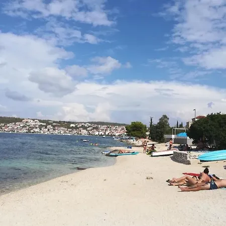 Διαμέρισμα Caroline *